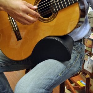 Dynarette cushion guitar